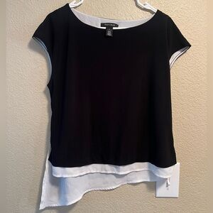 WHITE HOUSE / BLACK MARKET black and white asymmetrical tank top
